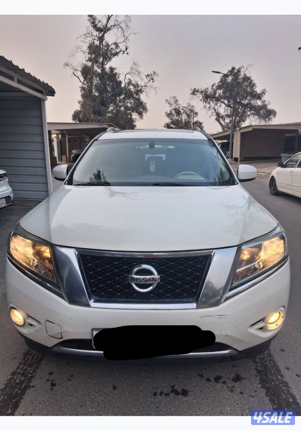 نيسان باثفندر2