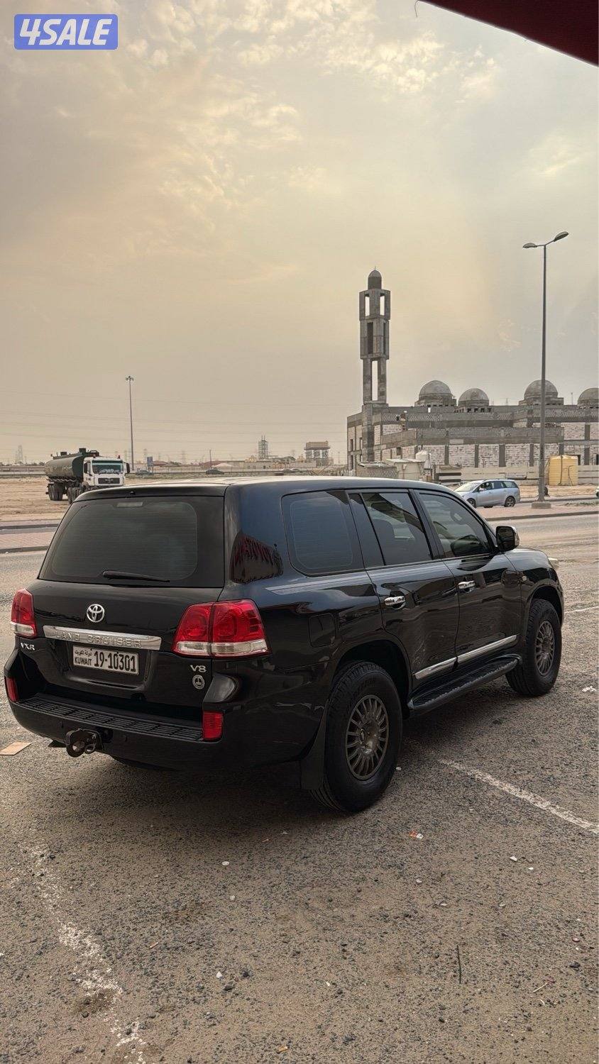 للبيع لاندكروزر VXR 20092