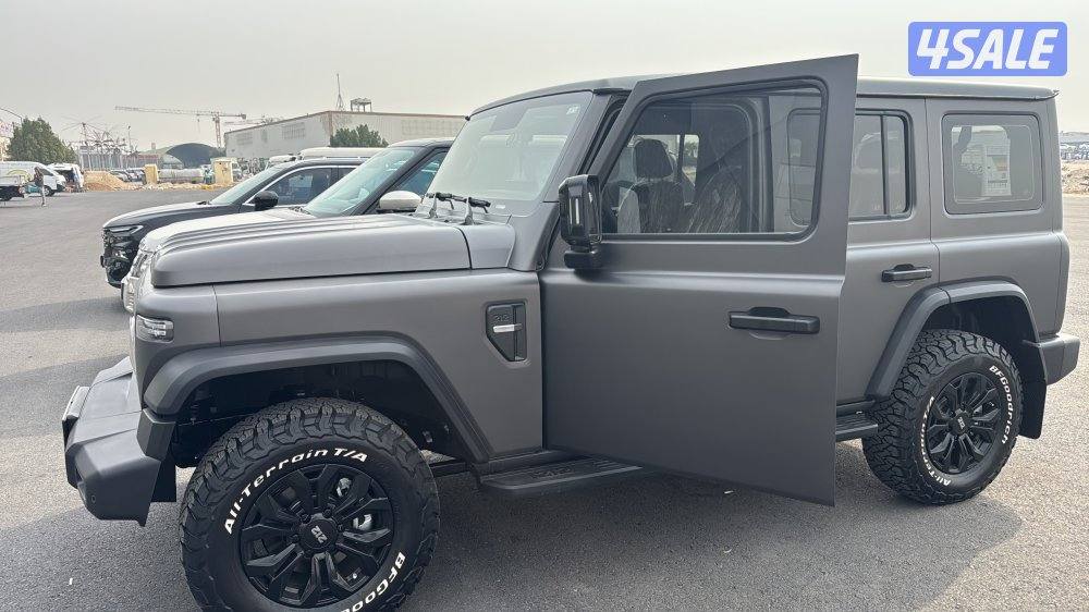 جيب 212 بحالة الوكاله2