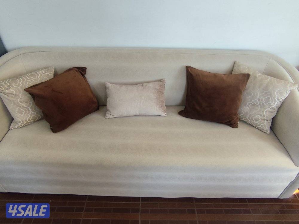 ديوانية ٣ قطع للبيع، استخدام خفيف0