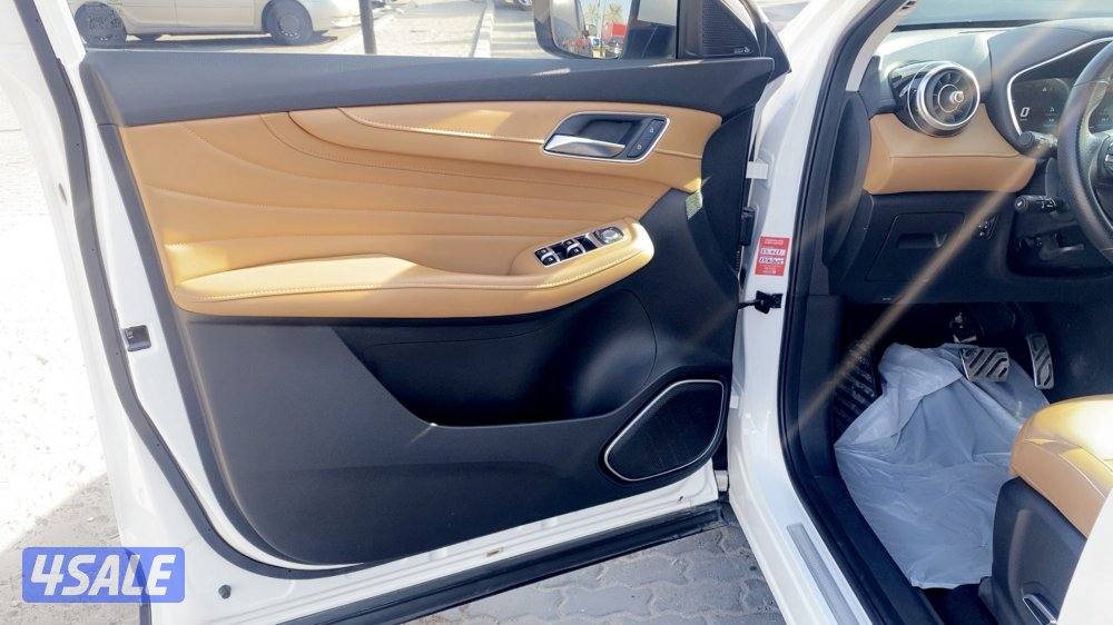 للبيع جيب MG - HS  موديل 2023 فل أبشن ماشي فقط 43 سيرفيس منتظم .9