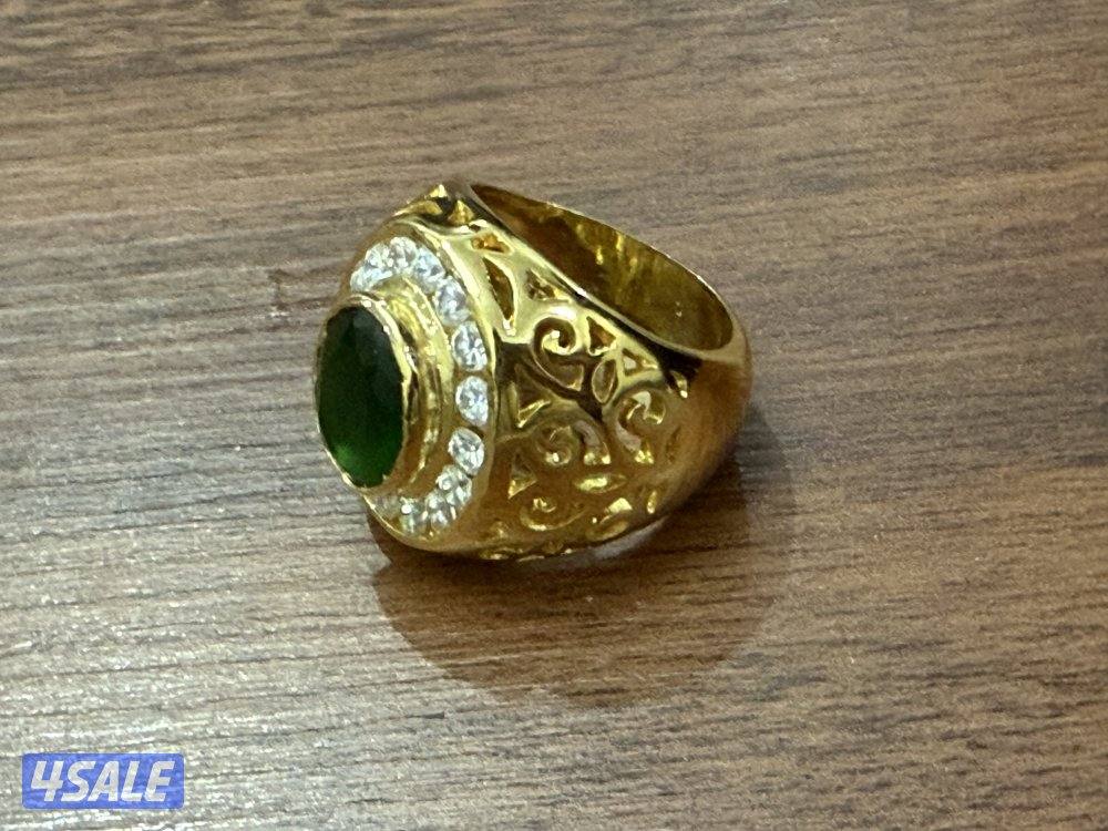 للبيع عدد 50 خاتم لون ذهبي وزنه 17 غرام مع حجر باللوان3