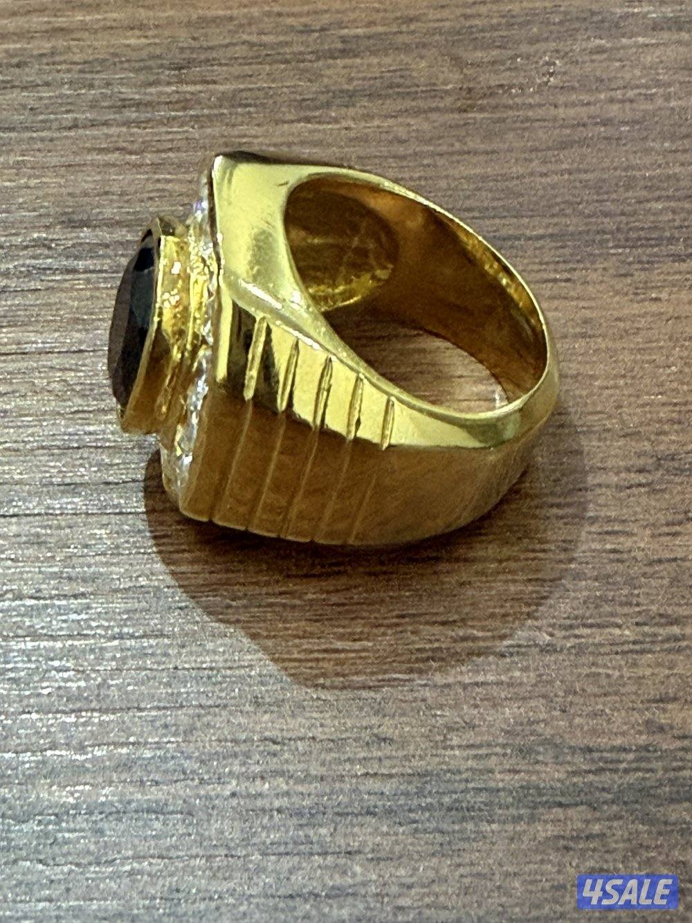 للبيع عدد 50 خاتم لون ذهبي وزنه 17 غرام مع حجر باللوان6