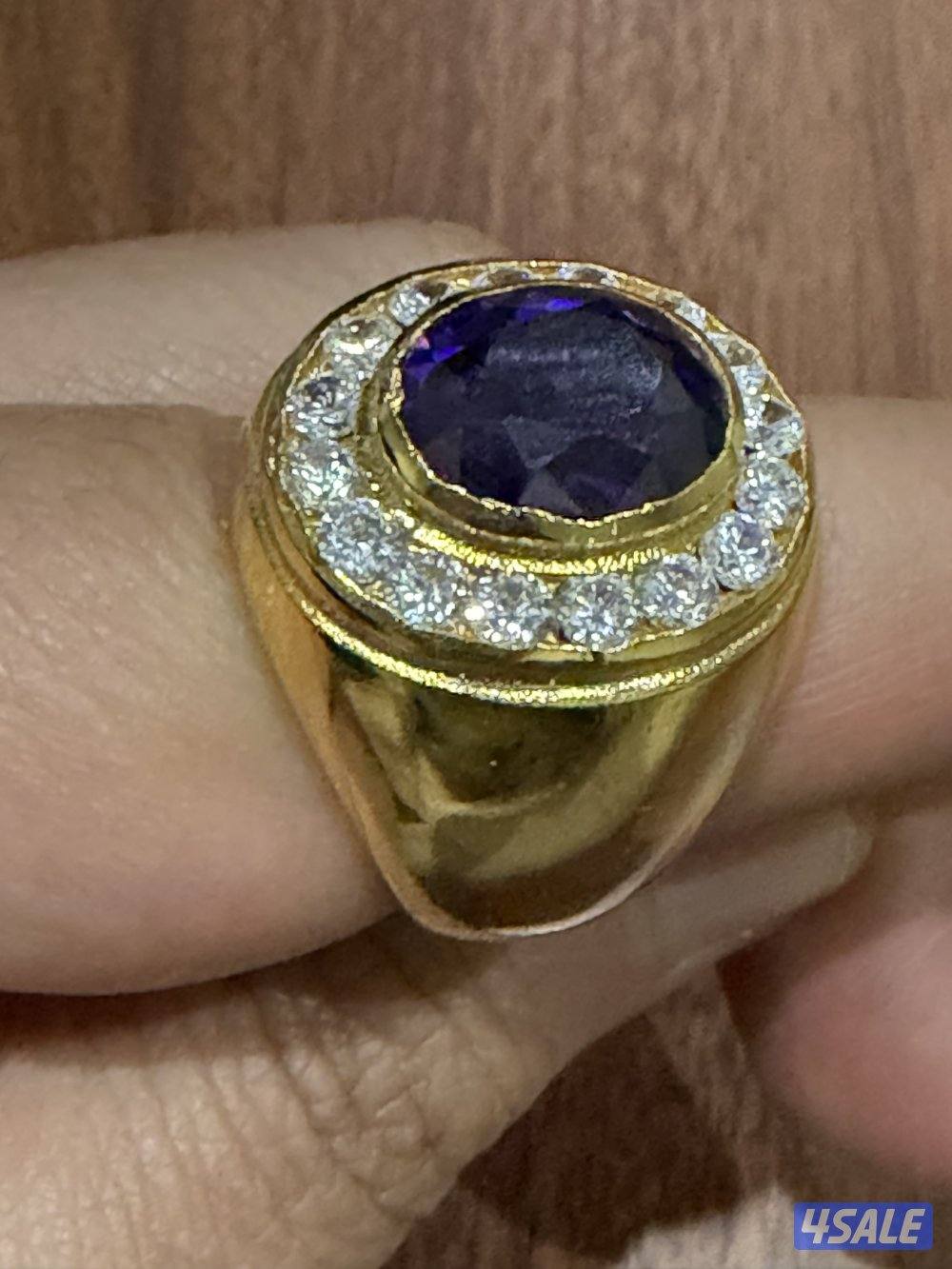 للبيع عدد 50 خاتم لون ذهبي وزنه 17 غرام مع حجر باللوان11