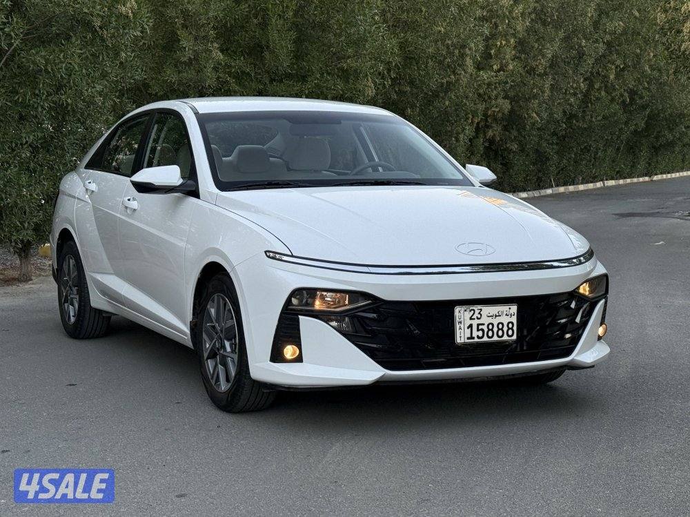 للبيع هيونداي أكسينت 2025 - ماشي 12 ألف0