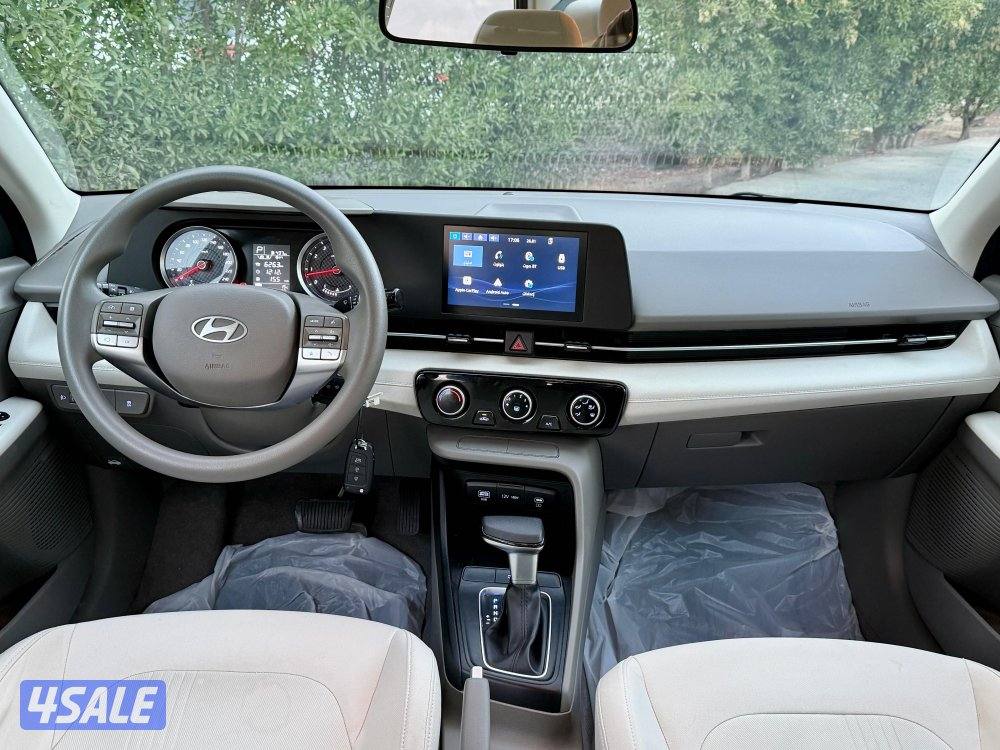 للبيع هيونداي أكسينت 2025 - ماشي 12 ألف4