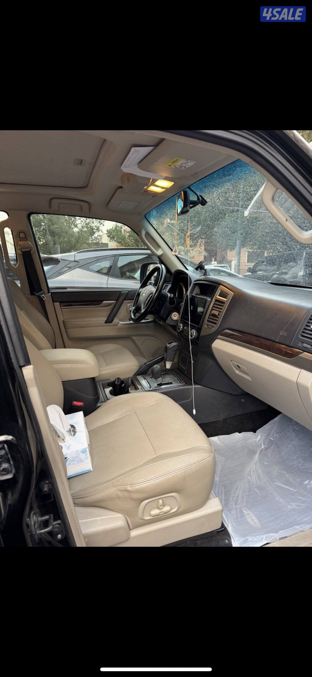 للبيع باجيرو 20182