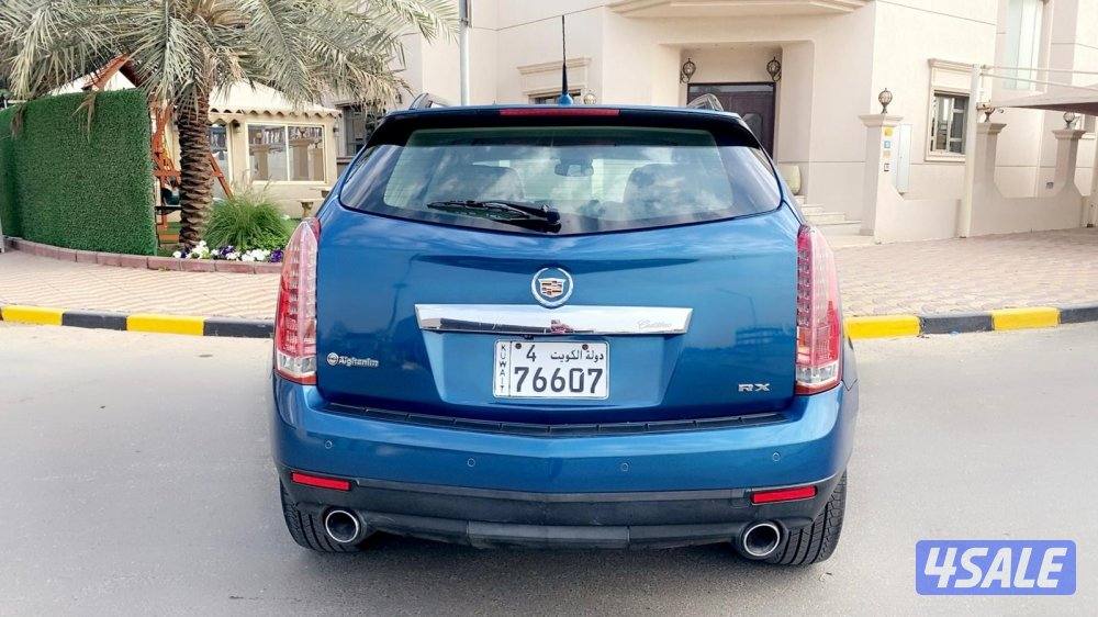 للبيع : جيب كاديلاك SRX  موديل 2010 وارد الغانم عداد 120 بحاله ممتازه3