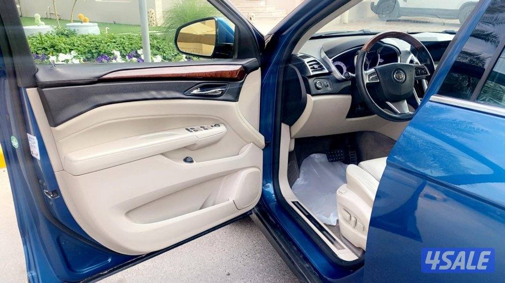 للبيع : جيب كاديلاك SRX  موديل 2010 وارد الغانم عداد 120 بحاله ممتازه9