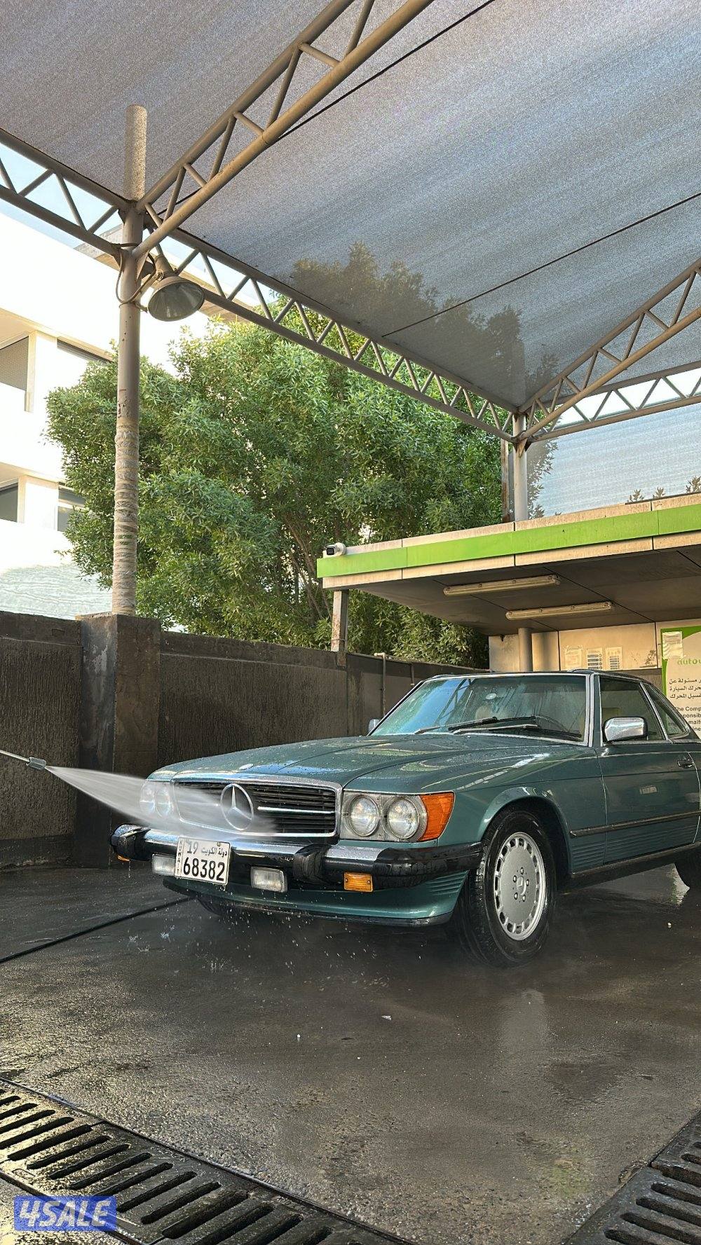 1988 Mercedes-Benz 560SL0