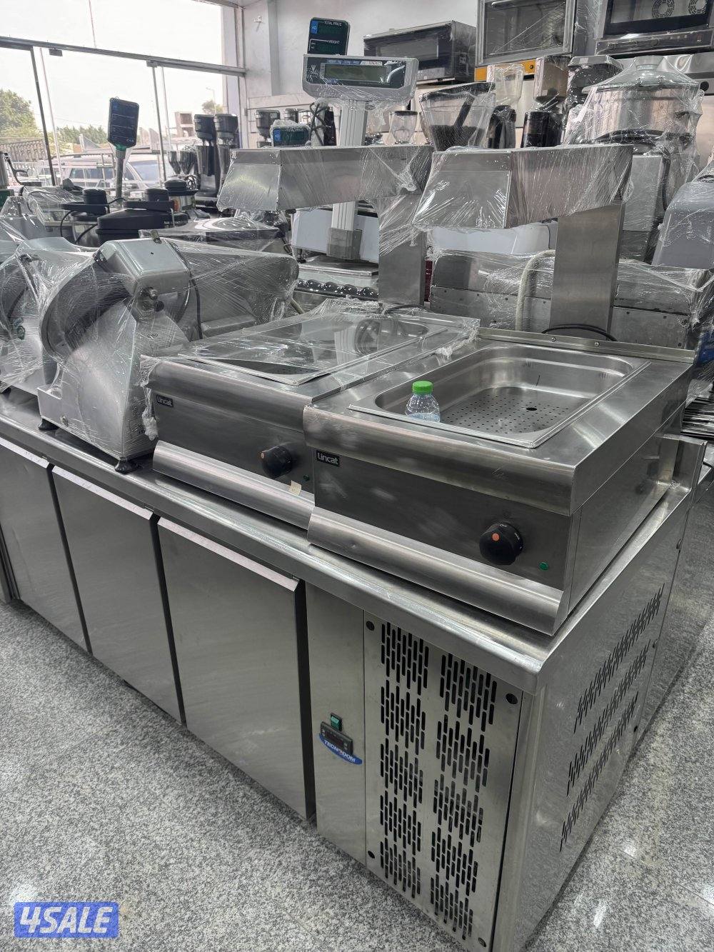 نبيع ونشتري جميع معدات المطآعم والمطابخ والفنادق وغيرها بافضل الاسعار8