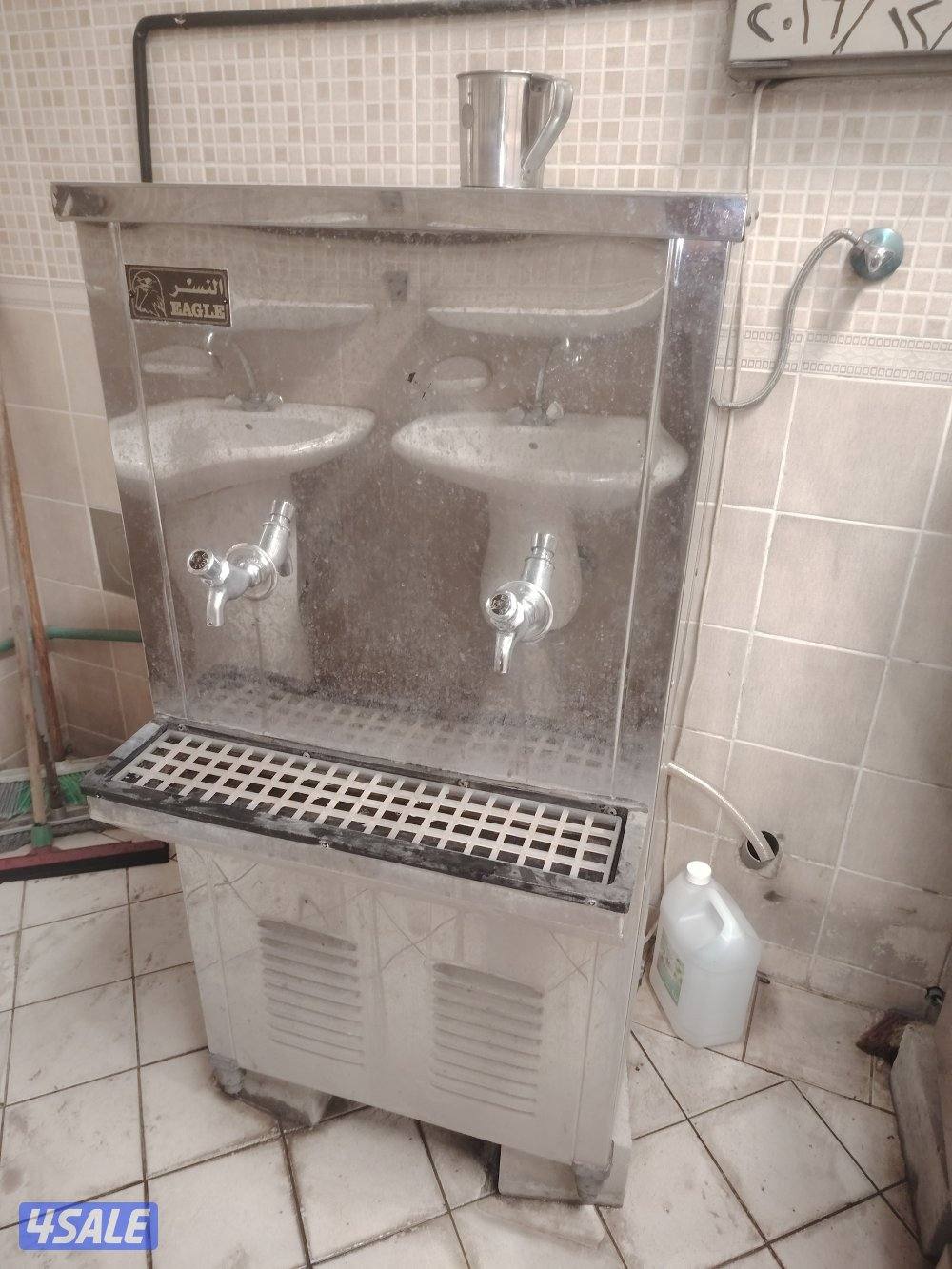 برادة مياه ماركة النسر المعروفه تعمل بشكل جيد شبه جديده ٢ حنفيه1