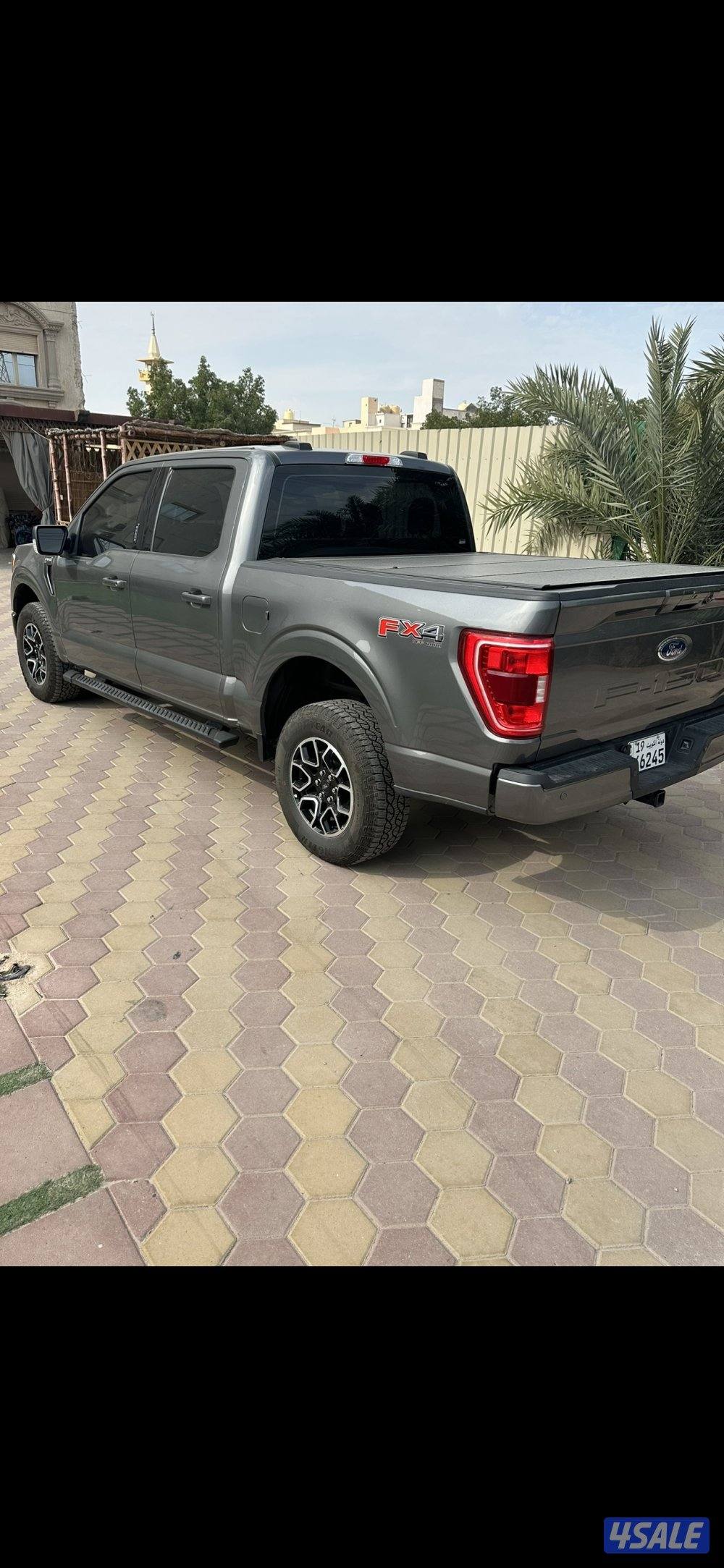 للبيع وانيت فورد غمارتين 2023 اف سبورت ماشي 33 الف مالك اول6