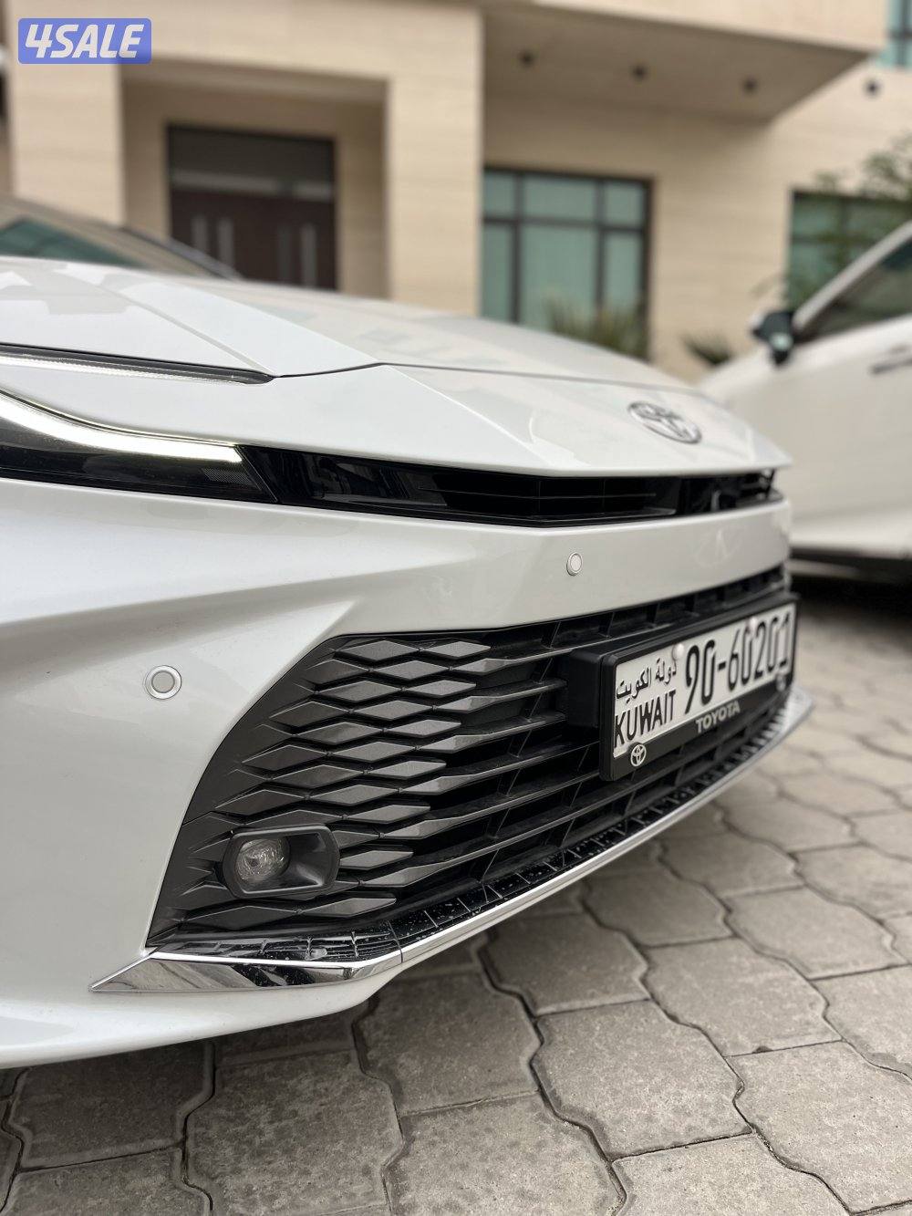 للبيع تويوتا كامري موديل 20253