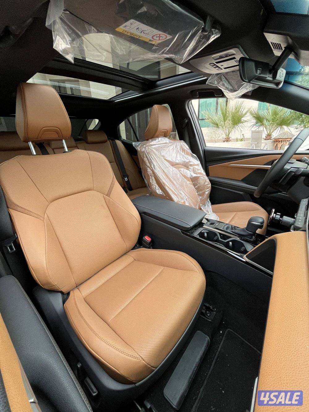 للبيع تويوتا كامري موديل 202511