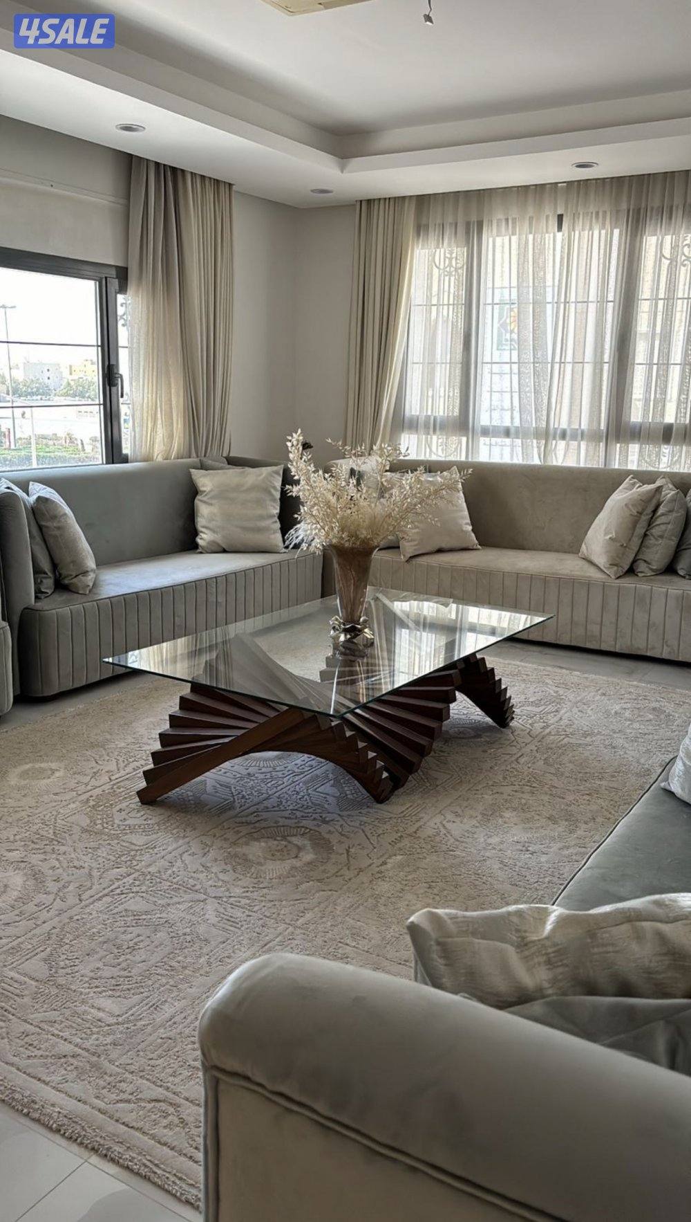 كنب 5 قعدات شبهه نظيفه وقعدتها نظيفه0