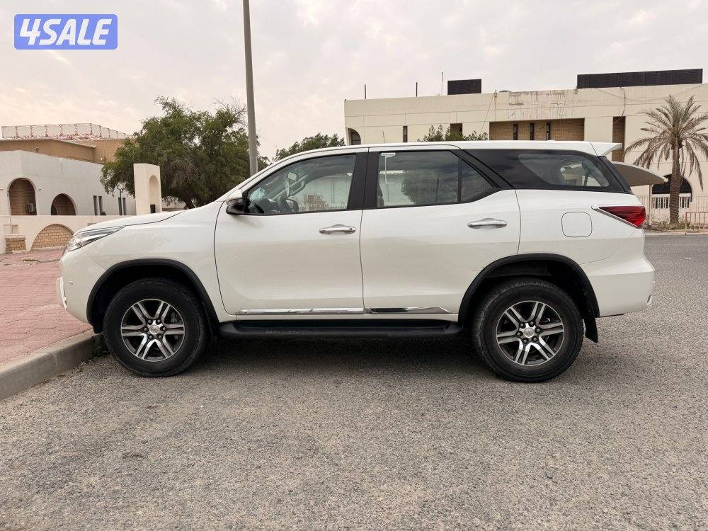 للبيع فورتنر موديل ٢٠٢٠ ممشا الموتر ٣١ الف1