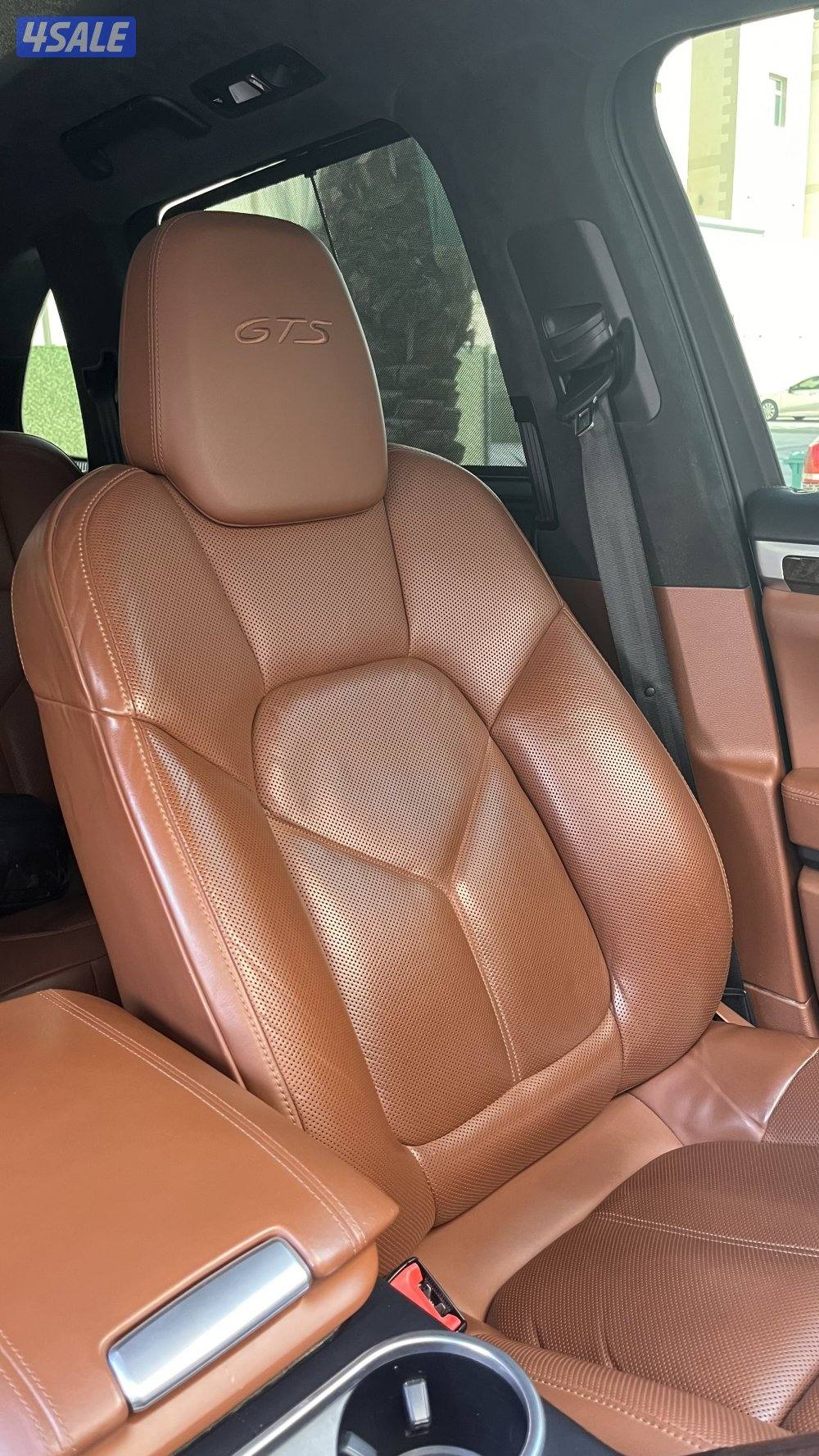 للبيع بورش كايين جي تي اس 20168