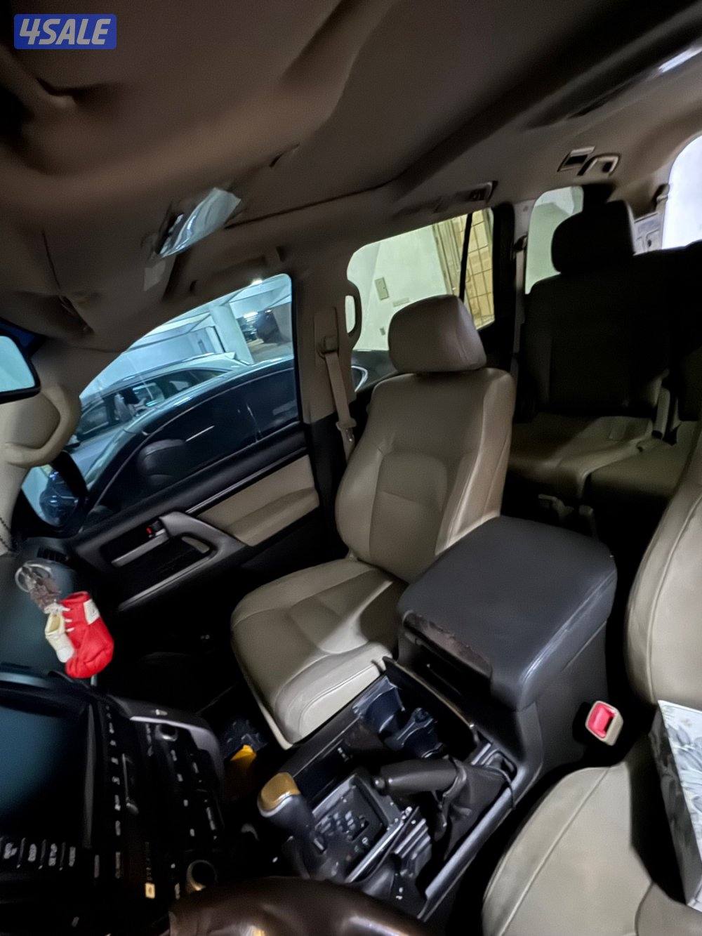 للبيع لاند كروزر وارد الساير VXR 2010 شرط الفحص3