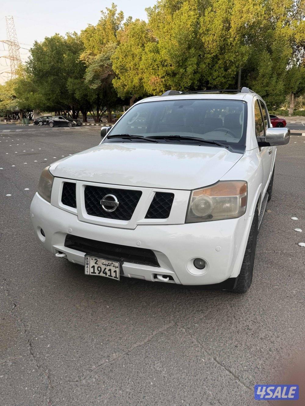 Nissan armada1