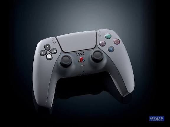 يده سوني نسخه 30 سنه بالكرتوون لم تفتح جديده0