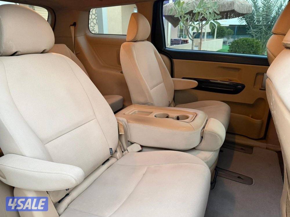 كيا كرنفال 201710