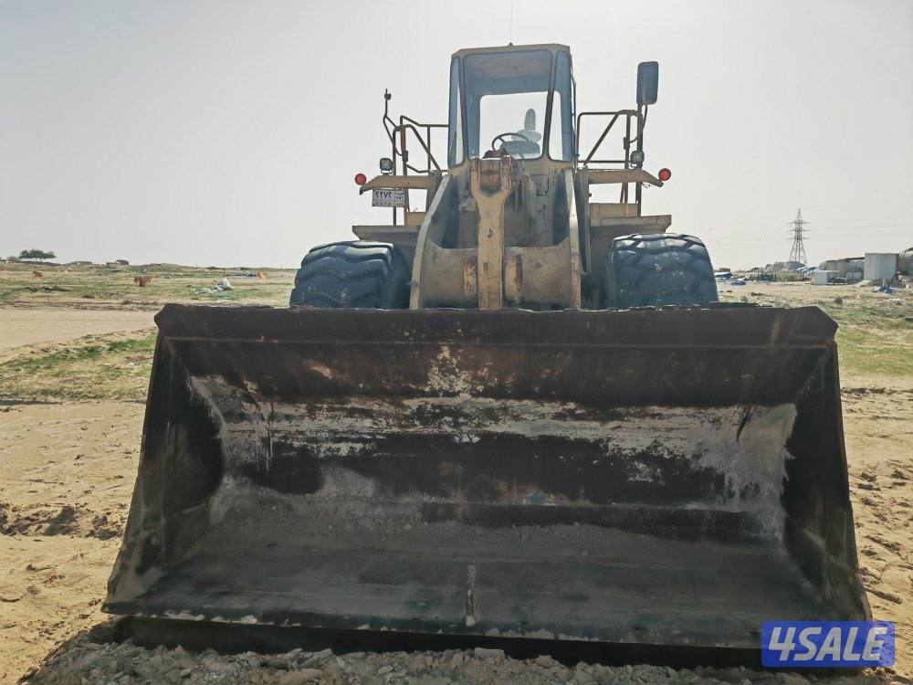 تراكتر كتربلر D9663