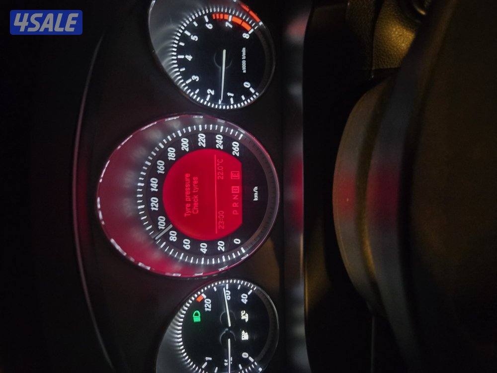 مطلوب  فني فحص سيارات شاصي  وميكانيكي شرط الخبره0