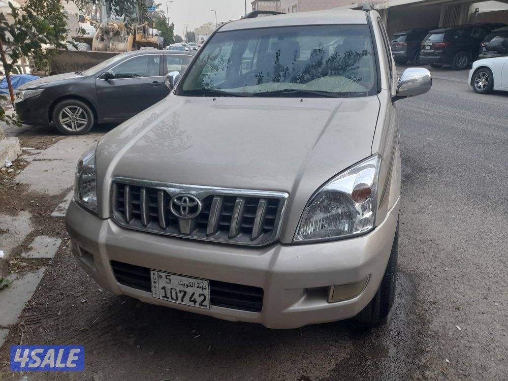 جيب برادو موديل 2006 بحالة نظيفة ٤سلندر أحلي إستعمال وبسعر مناسب0