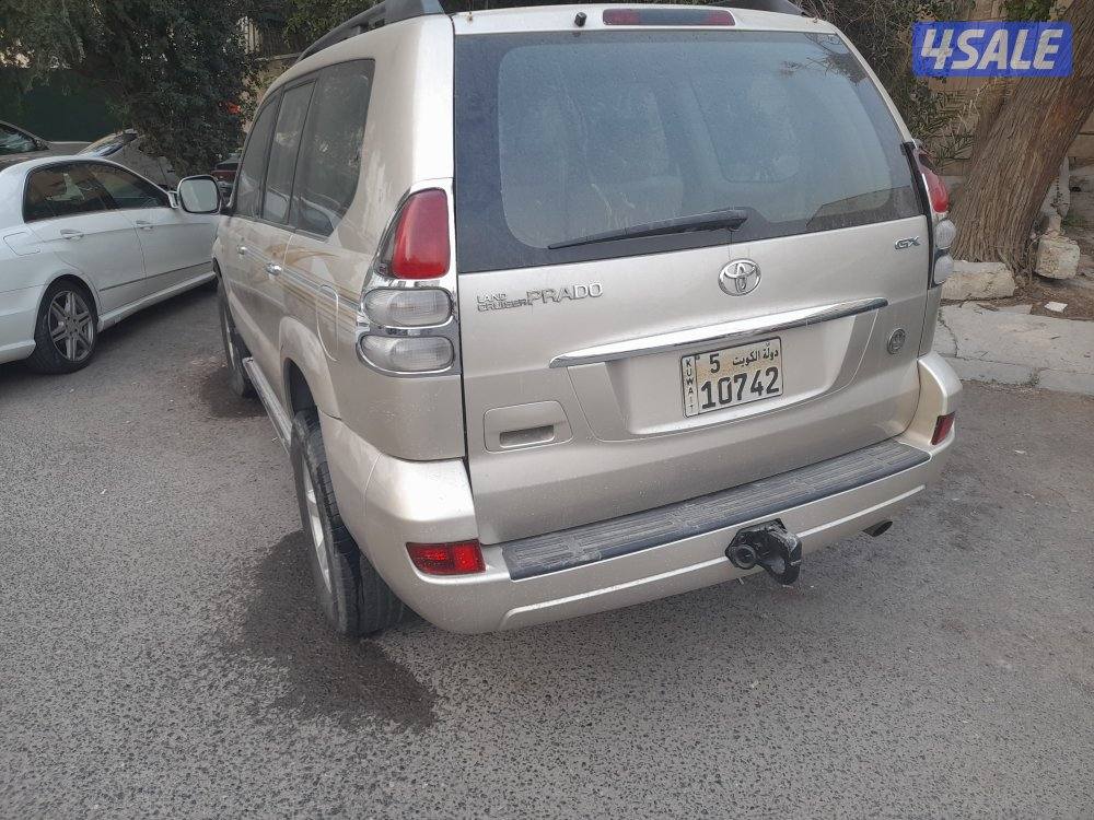 جيب برادو موديل 2006 بحالة نظيفة ٤سلندر أحلي إستعمال وبسعر مناسب7