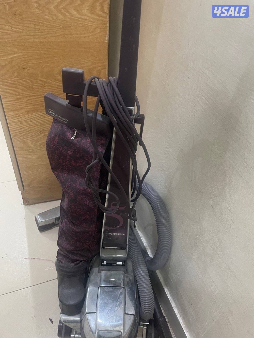 مكنسه سجاد وكبت احذيه0