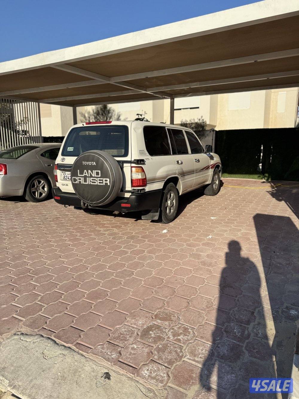 لاند كروزر ٩٩4