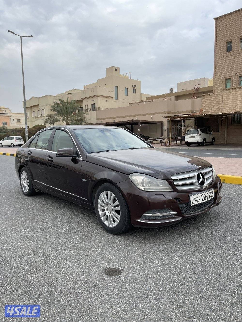 للبيع 2012 بحاله جيده6