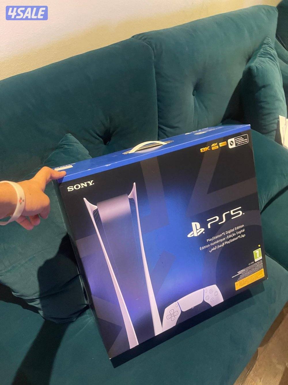 Playstation 5 slim digital edition0