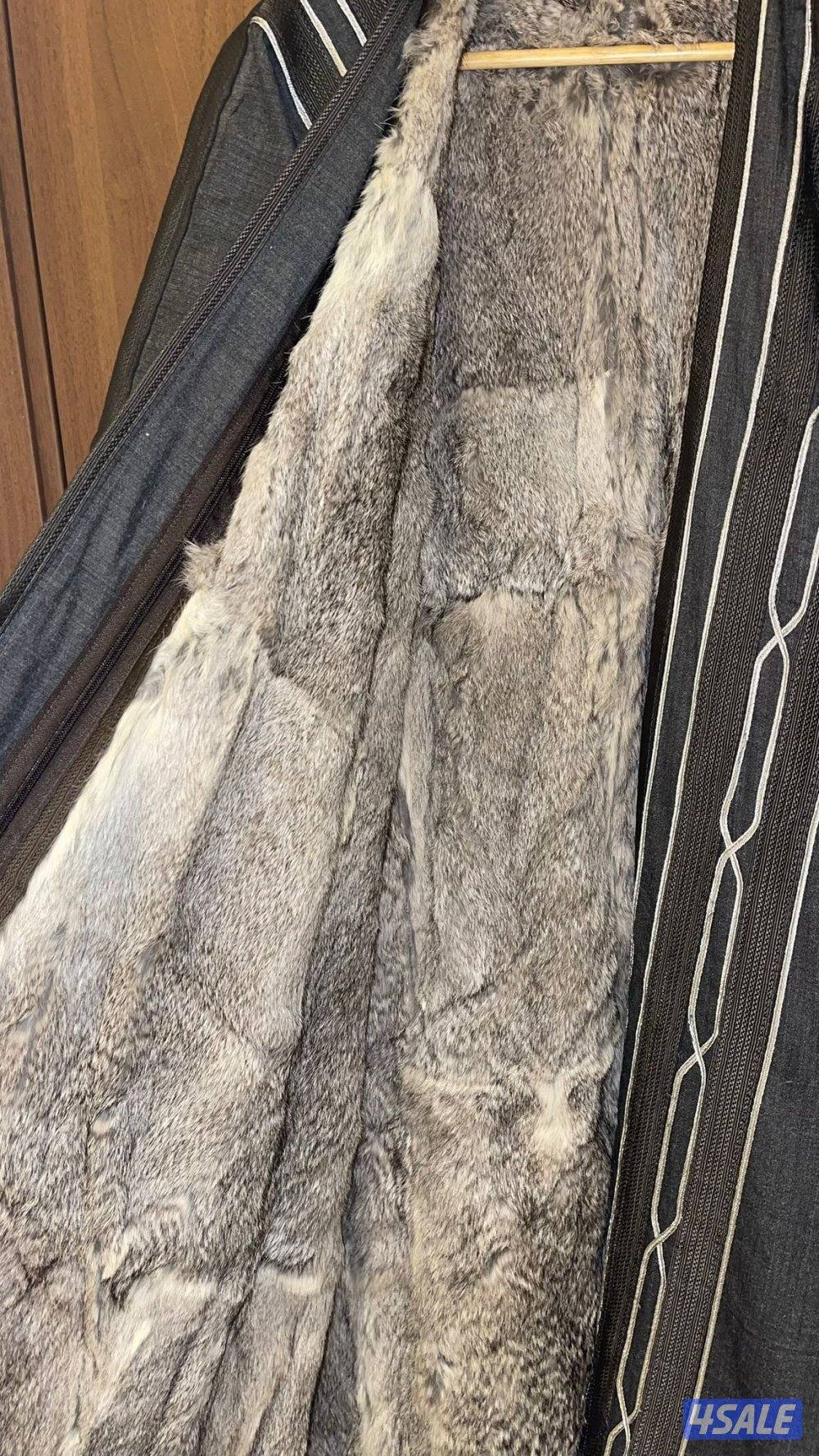 للبيع فرو ارنب طبييعي  نظيف ومرتب0