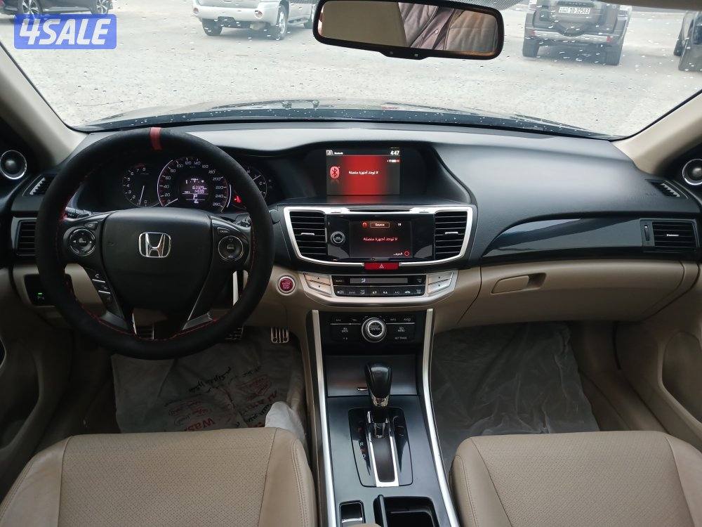 هوندا اكورد سبورت موديل 20168