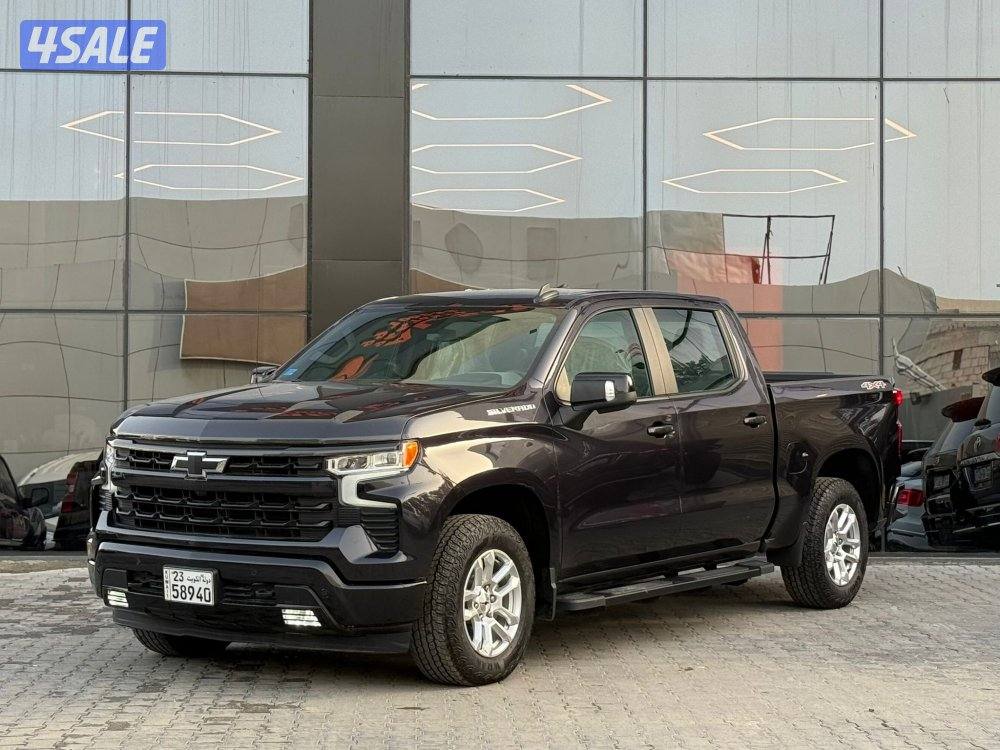 SILVERADO RST 4*4 _2024 عداد 7 الاف فقط1