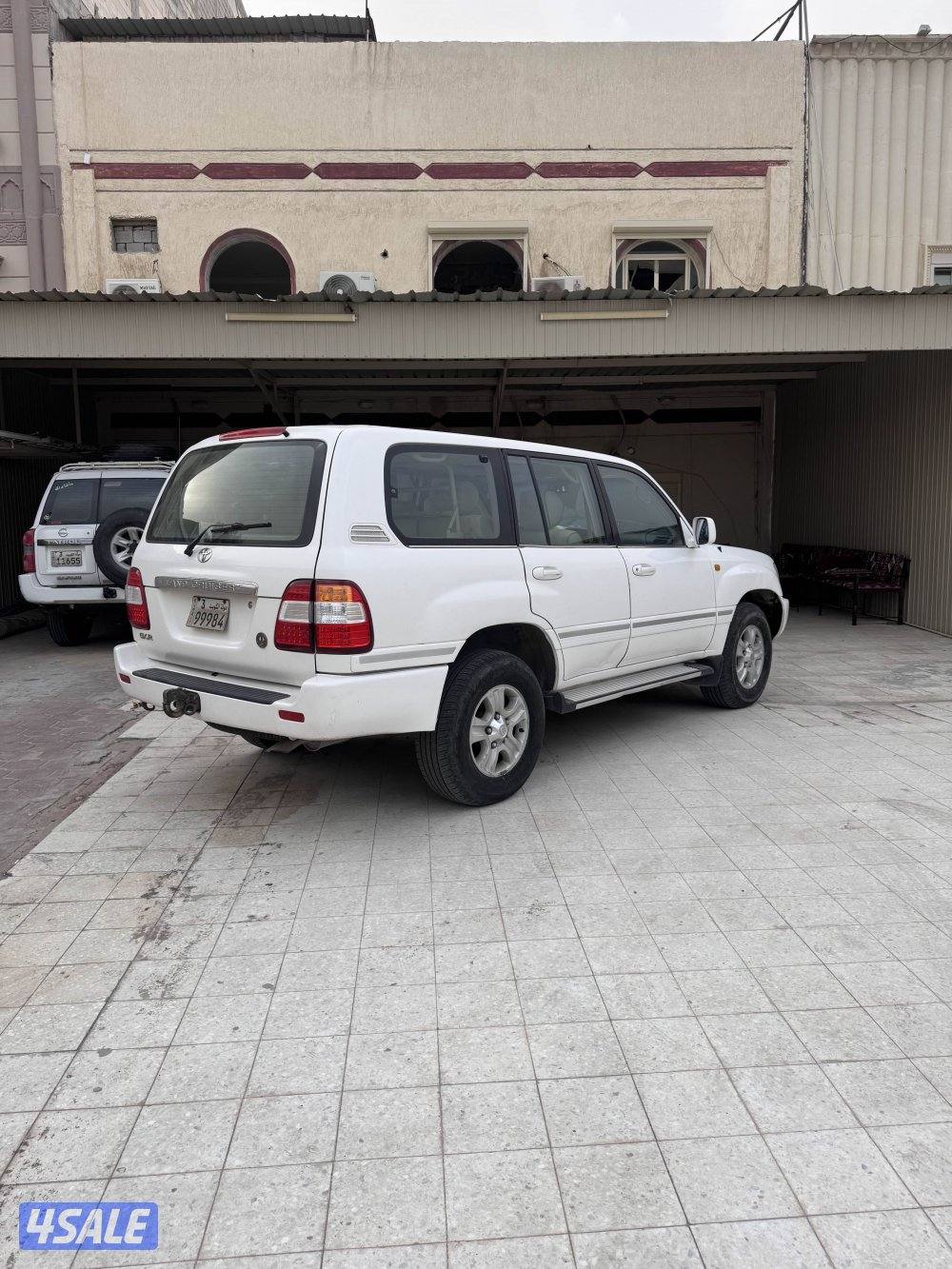 للبيع لاند كروزر 20033