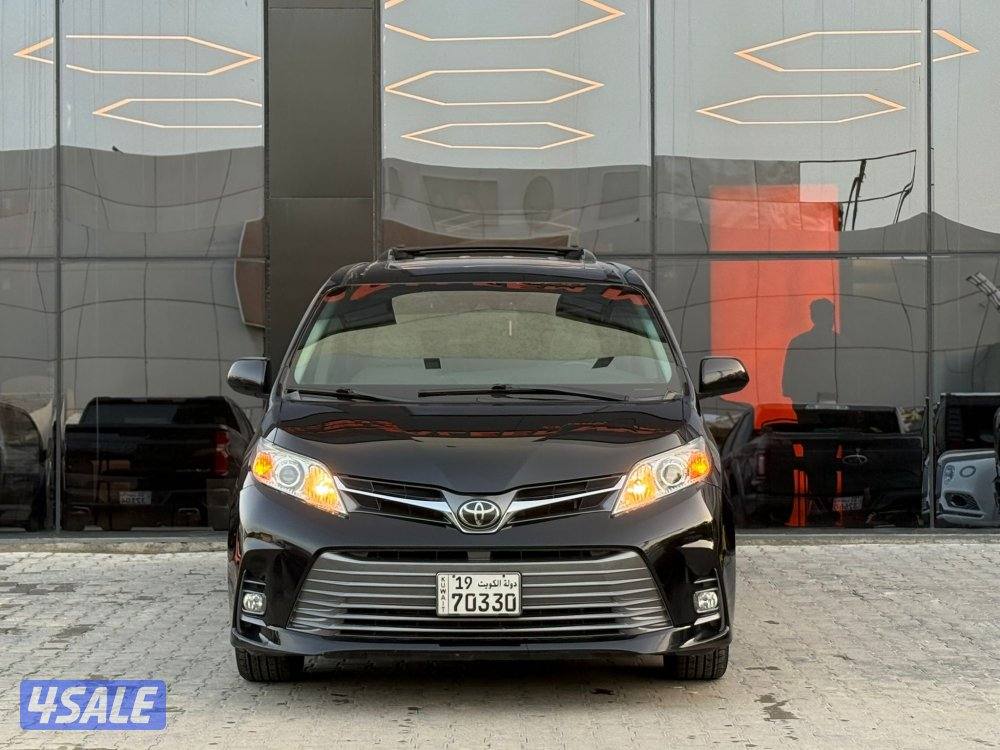 TOYOTA SIENNA XLE _2020 عداد 25 الف فقط2