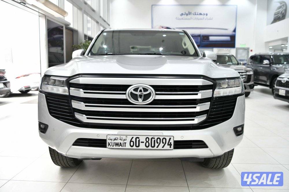 تويوتا لاندكروزر GXR - توين تيربو1