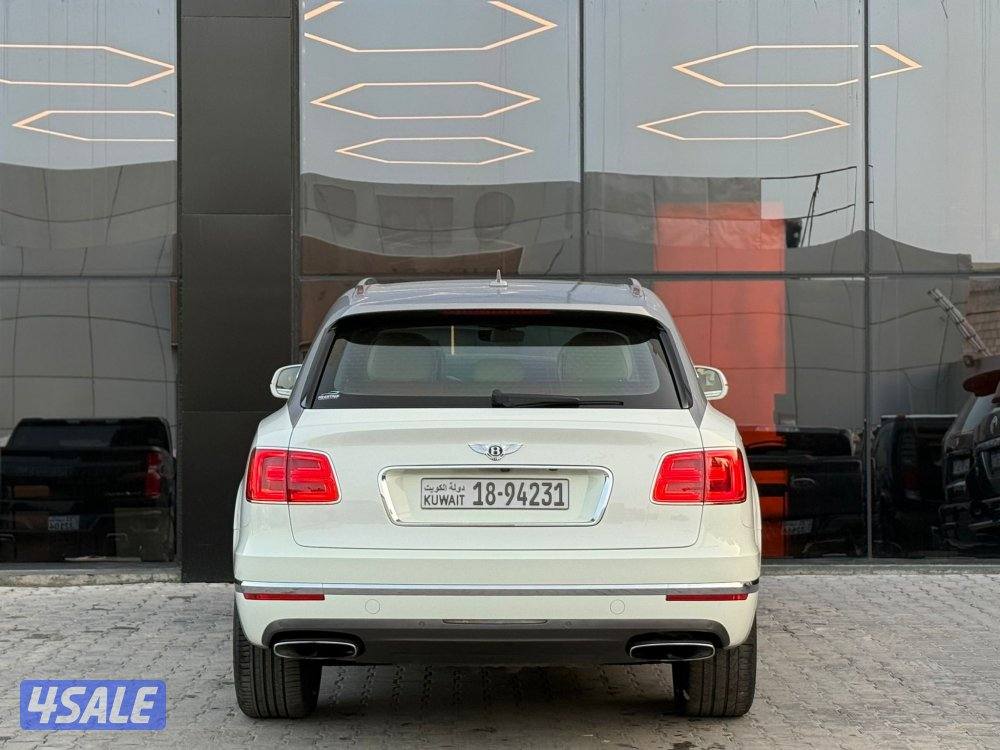 BENTLEY BENTAYGA 12V _2017صبغ الوكالة4