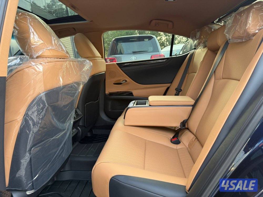 LEXUS ES350 _ 2025 شبه اصفار9