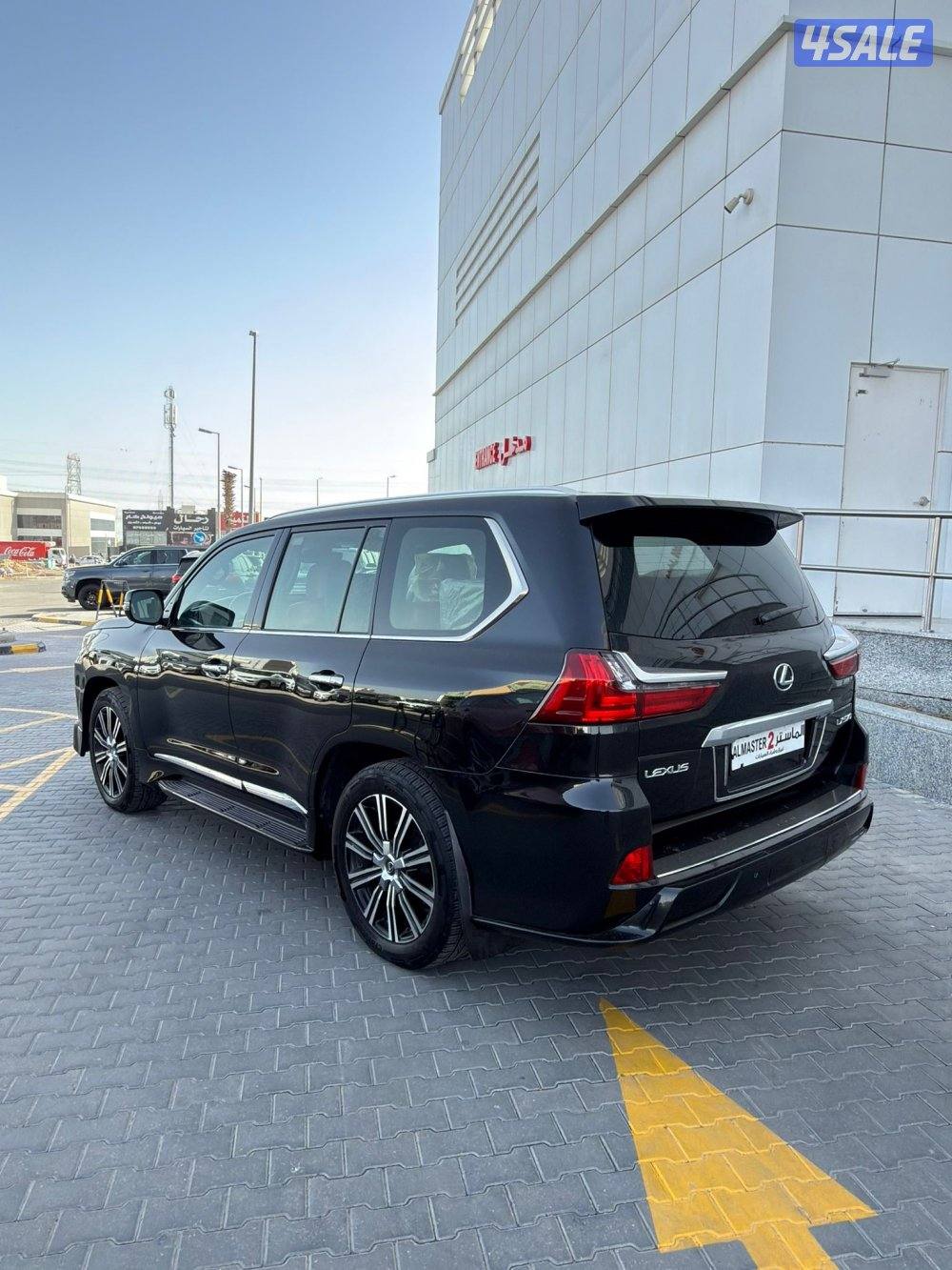 للبيع لكزس 2018 LXصبغ الوكاله2