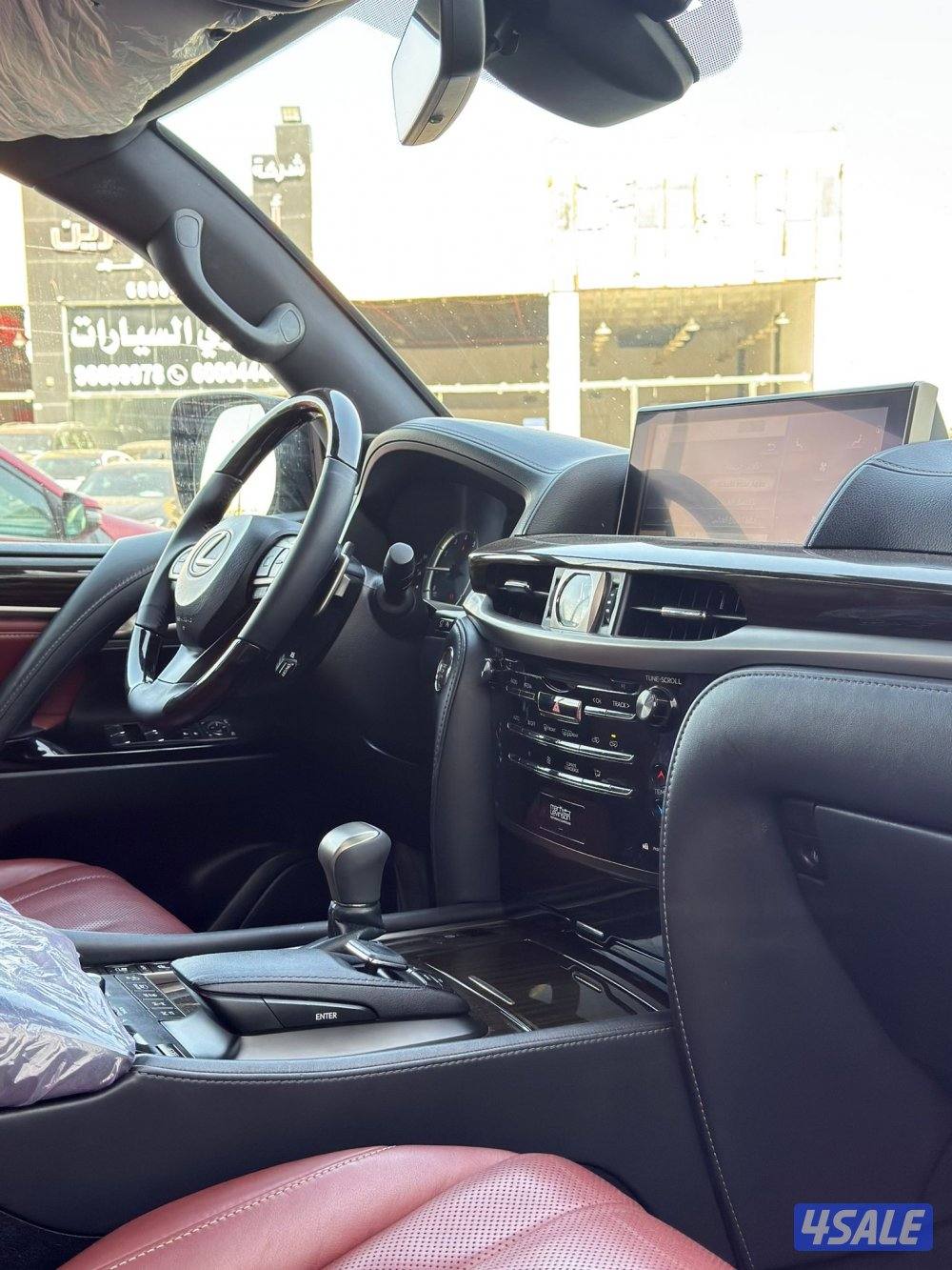 للبيع لكزس 2018 LXصبغ الوكاله4