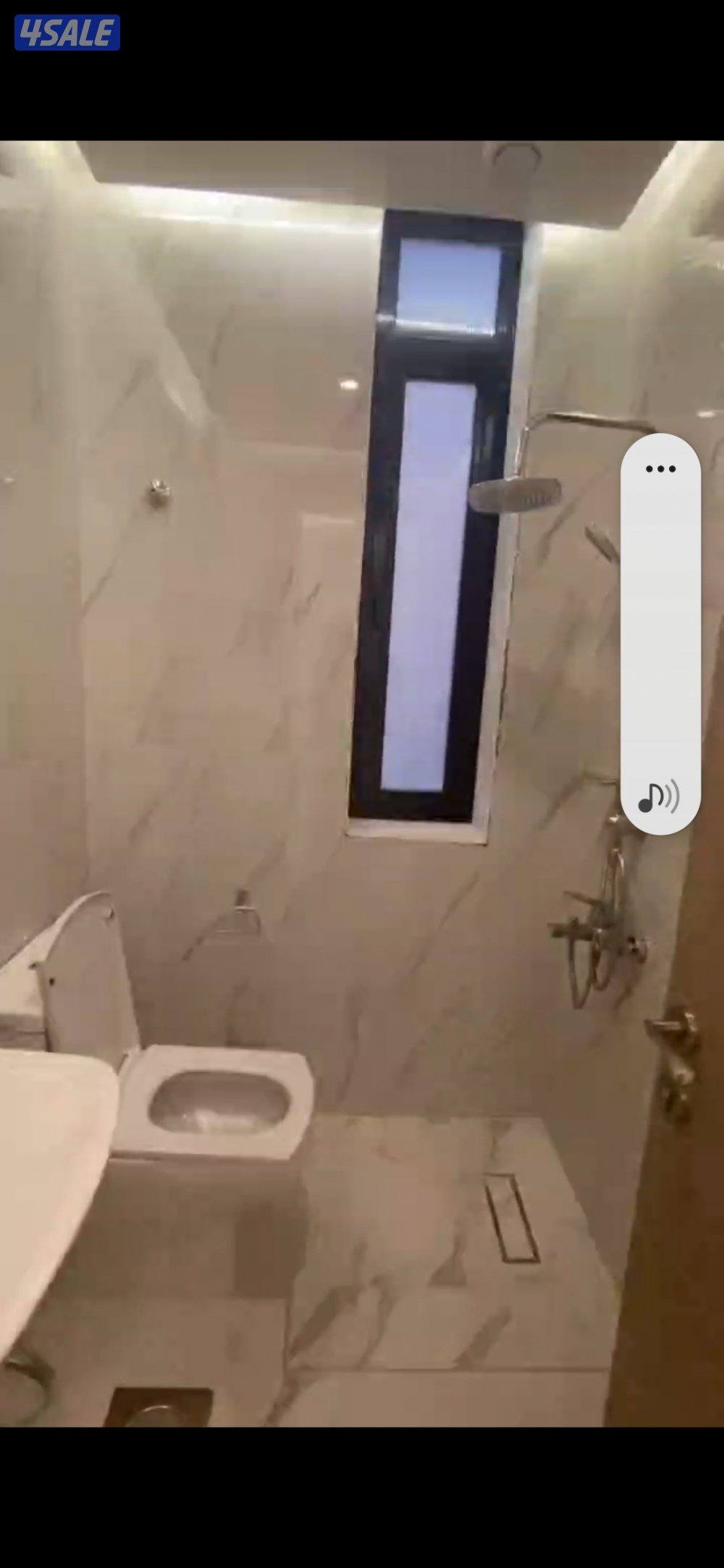 دوبلكس كبير وشقه في السرداب غرفه وصاله وحمامين مطبخ5