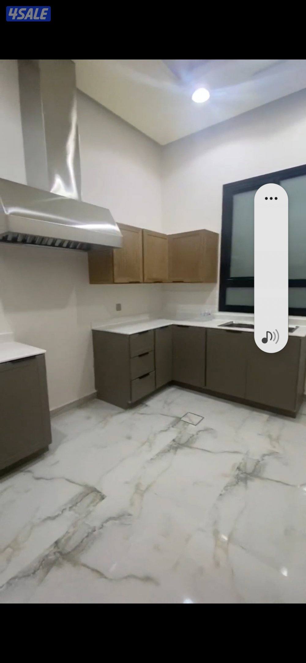 دوبلكس كبير وشقه في السرداب غرفه وصاله وحمامين مطبخ6