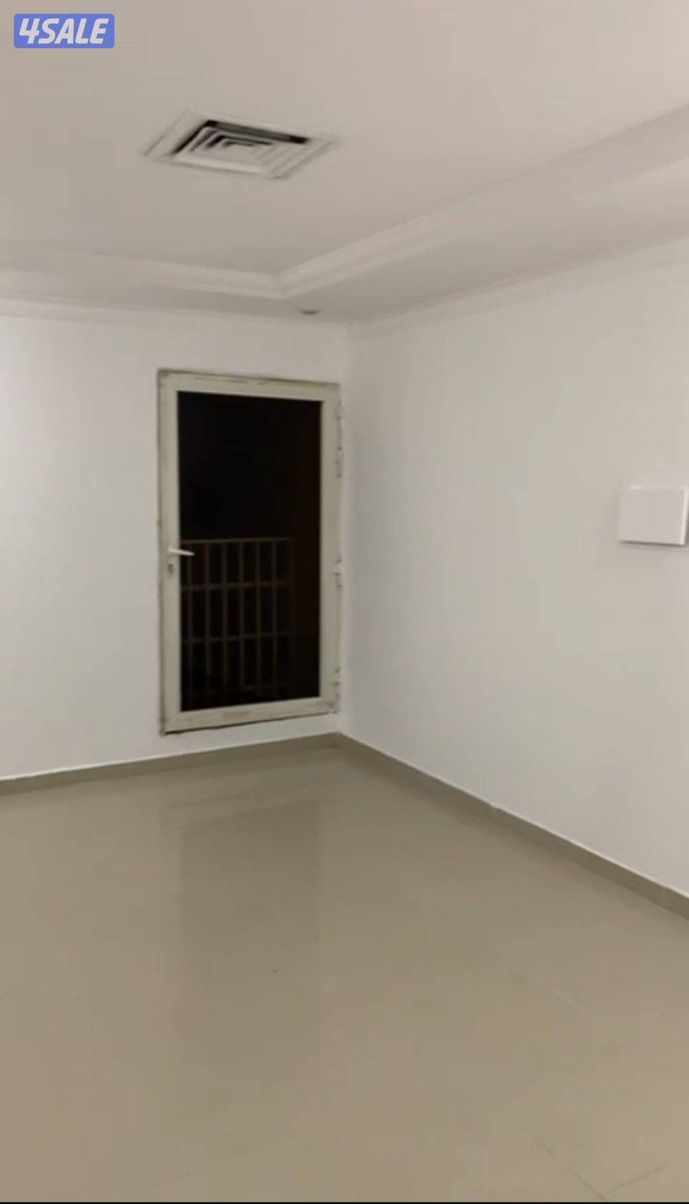 للإيجار شقه غرفة وصاله بالسالميه0