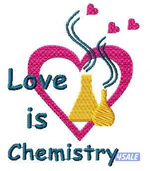 معلمة كيمياء3