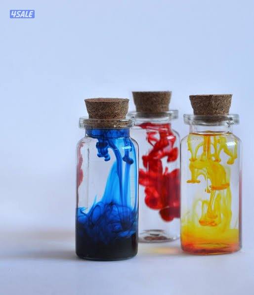 معلمة كيمياء11