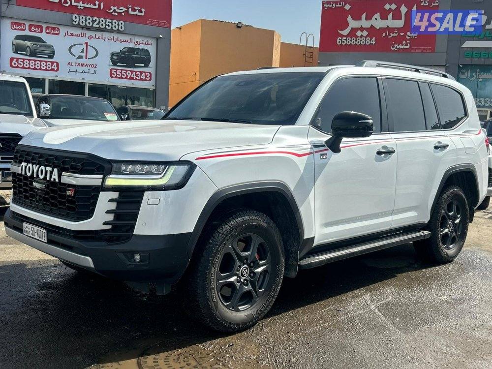 لاند كروزر GR .SPORT   twin turbo .V6 موديل 2022 ماشى 121.000 k.m8